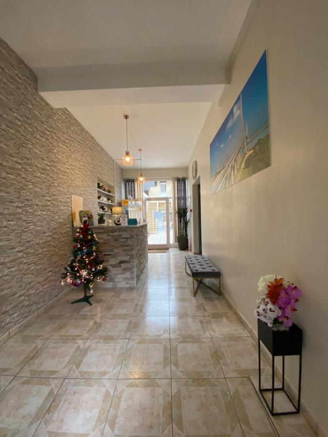 Hotel De Normandie Gournay-en-Bray Ngoại thất bức ảnh